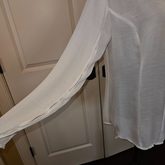 CAbi White Blouse with Cut Outs in Sleeves - Picture 2 of 6